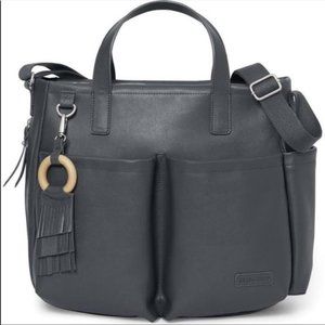 Skiphop Greenwich Simply Chic Tote In Smoke
